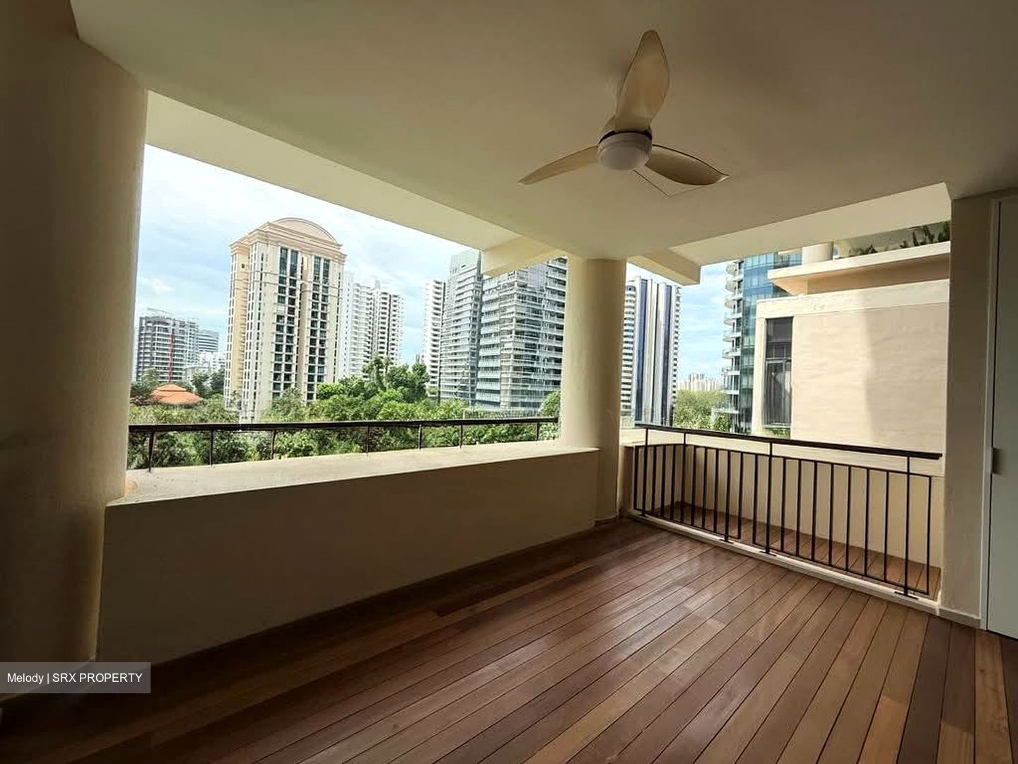 The Colonnade (D10), Condominium #556580591